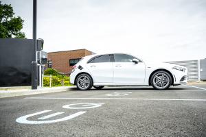 Mercedes-Benz A250 e AMG Line 2020 года  (UK)